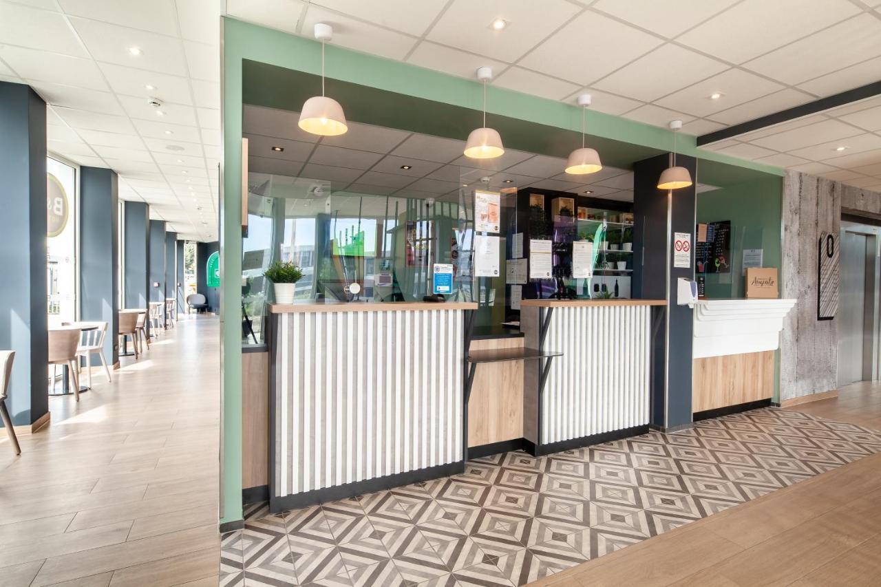 B&B Hotel Massy Gare Tgv Exteriör bild